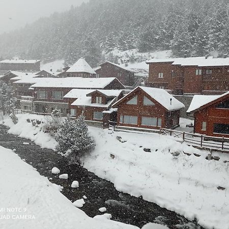 Cabana De Madera Valle De Incles Orenetes エクステリア 写真